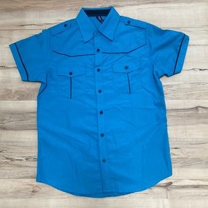 NWT True Rock Mens S Blue Button Front Shirt. Short Sleeves.